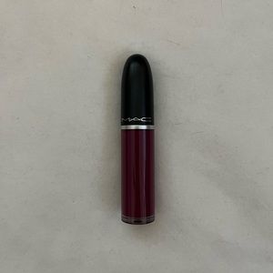 Brand new, never used Mac Retro Lipstick